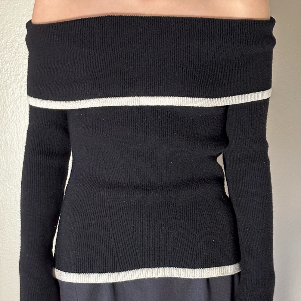 Off-Shoulder Black Sweater Size S